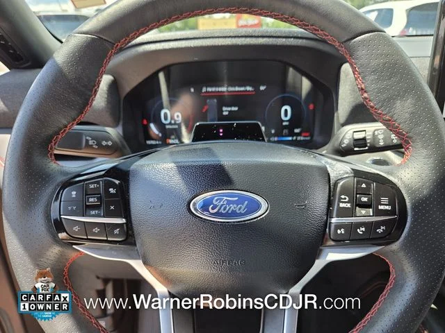 Used 2025 Gray Ford ST-Line image 24