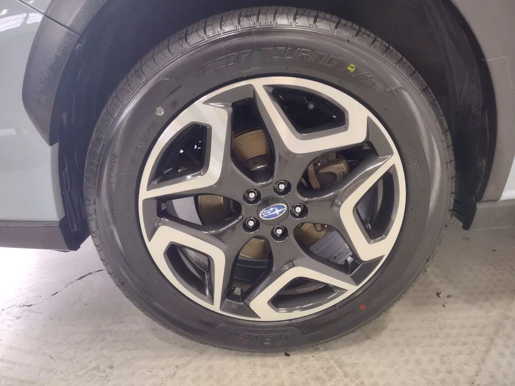 Used 2019 Gray Subaru 2.0i Limited image 5