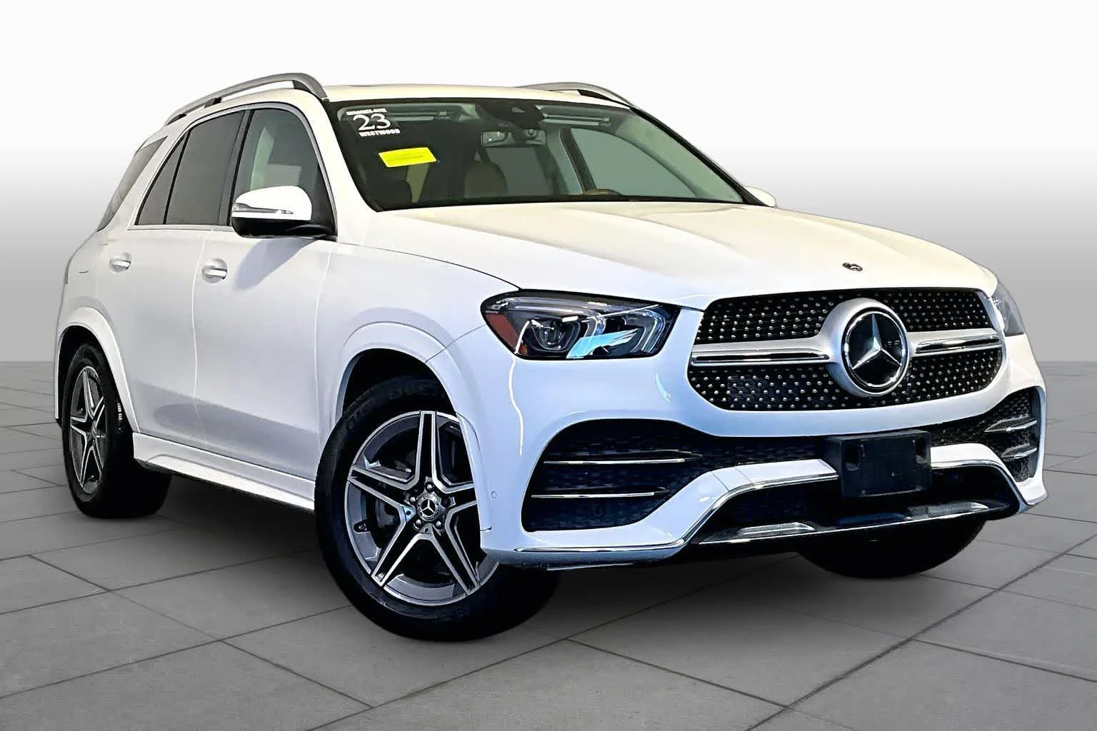 Certified Used 2023 Polar White Mercedes-Benz GLE 450 image 3
