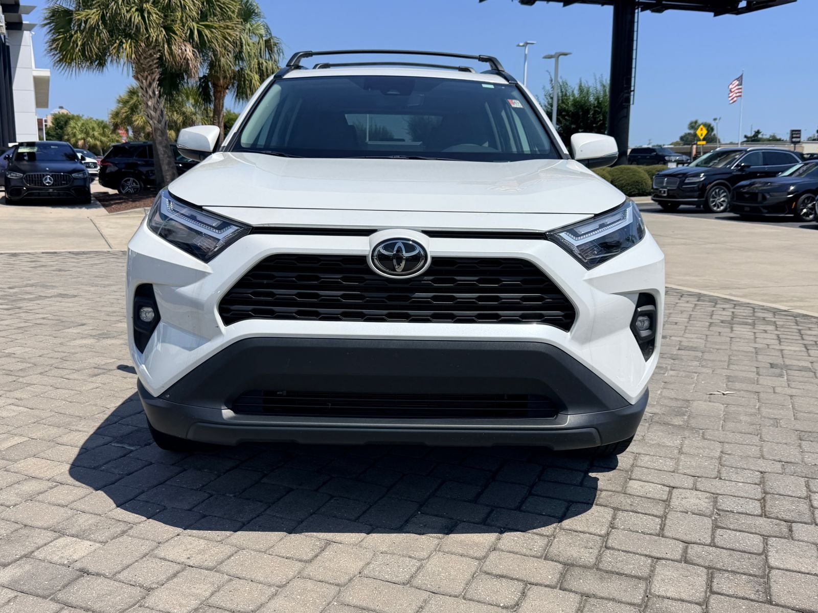 Used 2024 Pearl Toyota XLE Premium image 5