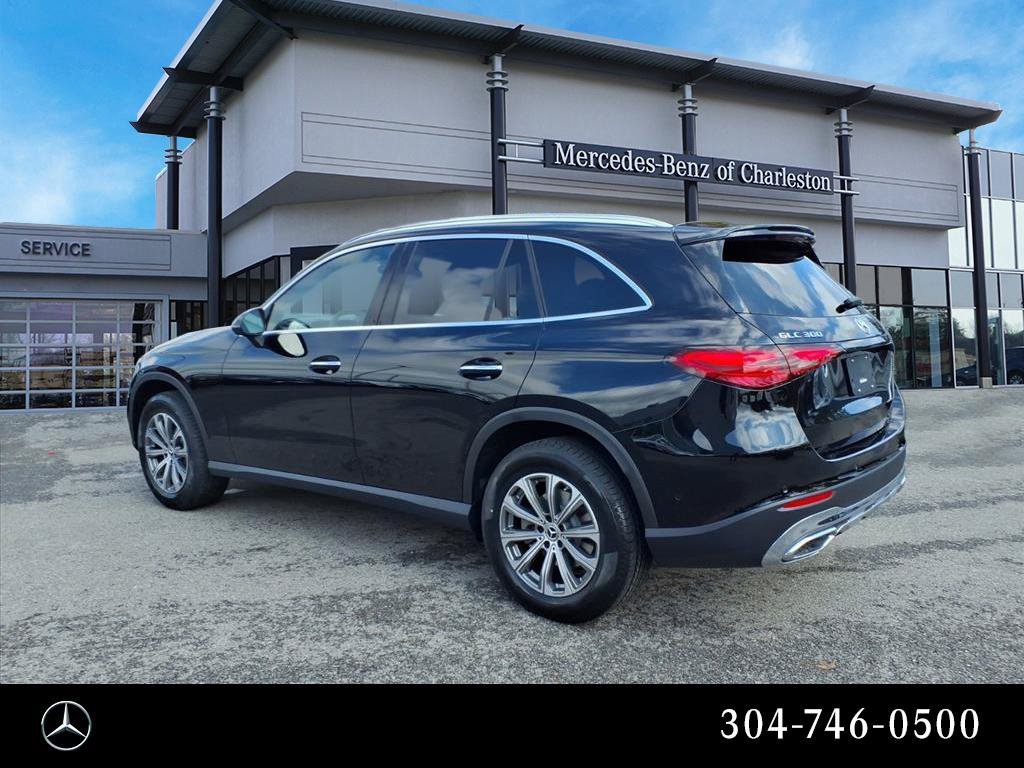 Certified Used 2026 Black Mercedes-Benz GLC 300 image 5