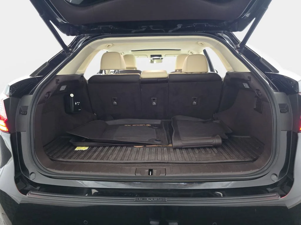 Used 2017 Black Lexus 350 image 14