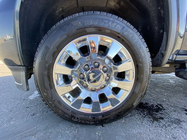 Used 2019 DARK SLATE METALLIC GMC Denali image 10