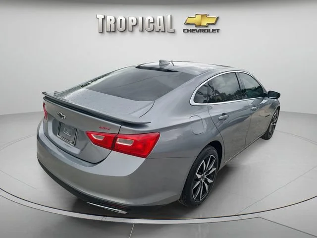 Used 2023 STERLING GRAY METALLIC Chevrolet RS image 5