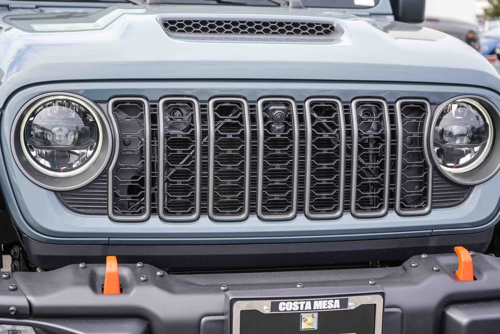 New 2026 Anvil Clearcoat Jeep Mojave X image 5