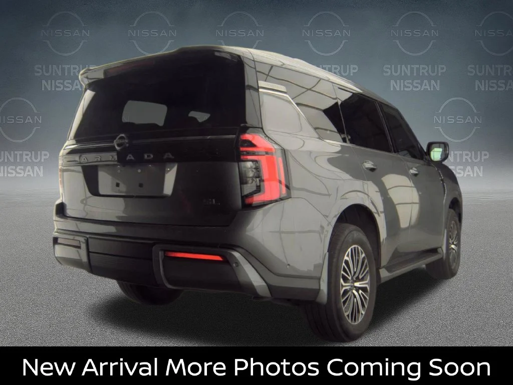 Used 2025 Gray Nissan SL image 3
