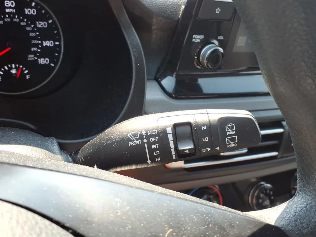Used 2022 Gray Kia LX image 28