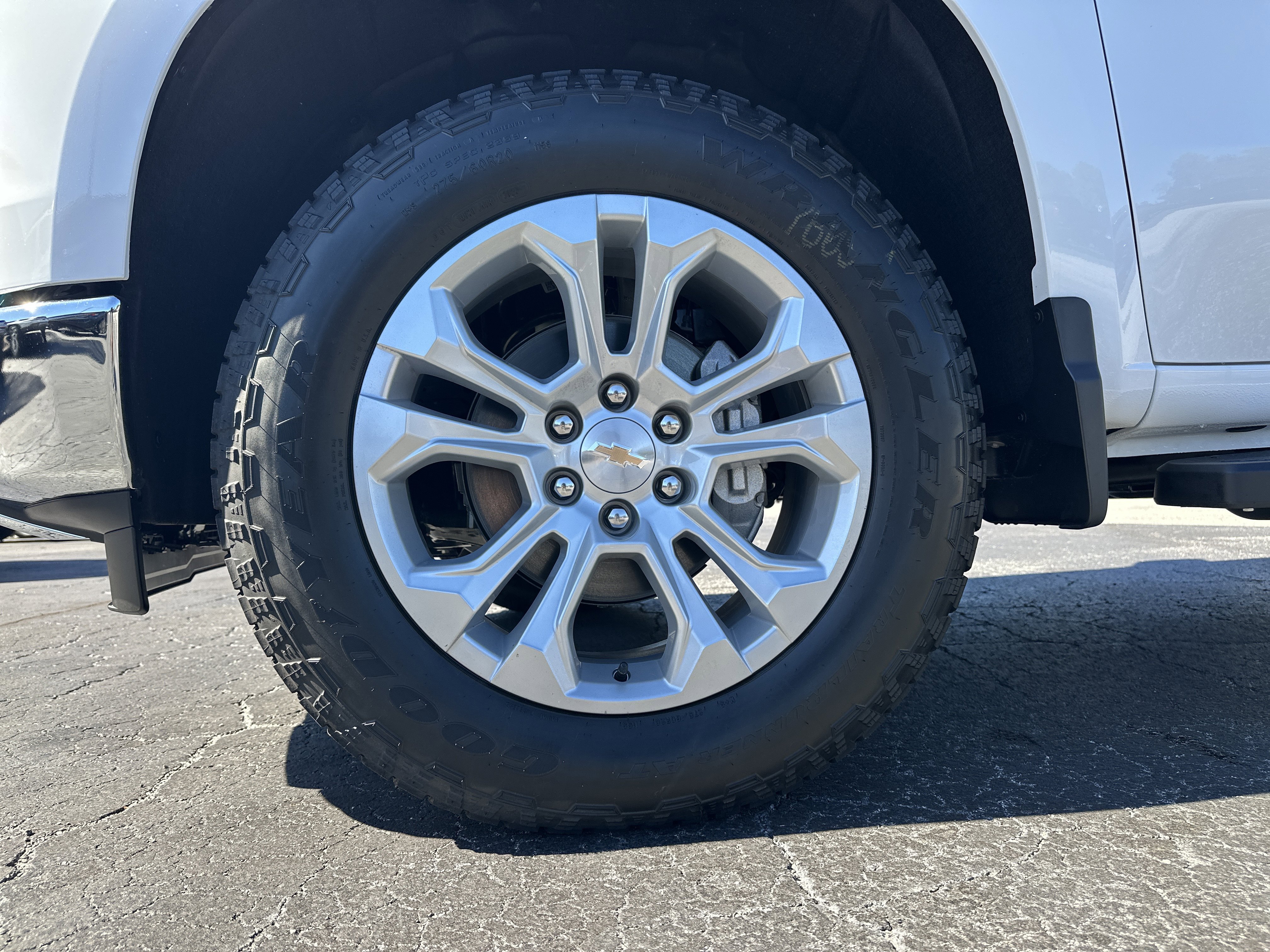 2026 Chevrolet Silverado 1500 LTZ - Photo 12