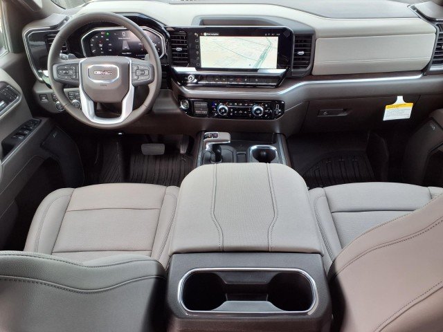 New 2026 Onyx Black GMC SLT image 10
