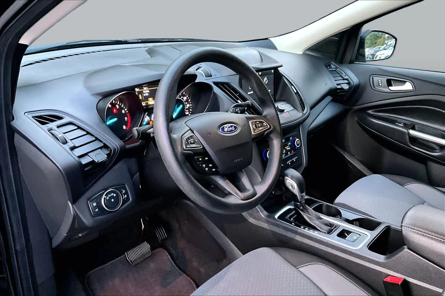 Used 2019 Agate Black Ford SE image 16