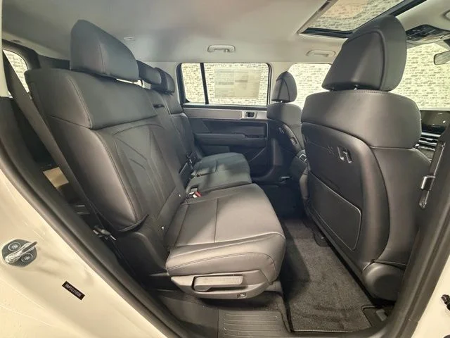 New 2026 Serenity White Hyundai XRT image 11