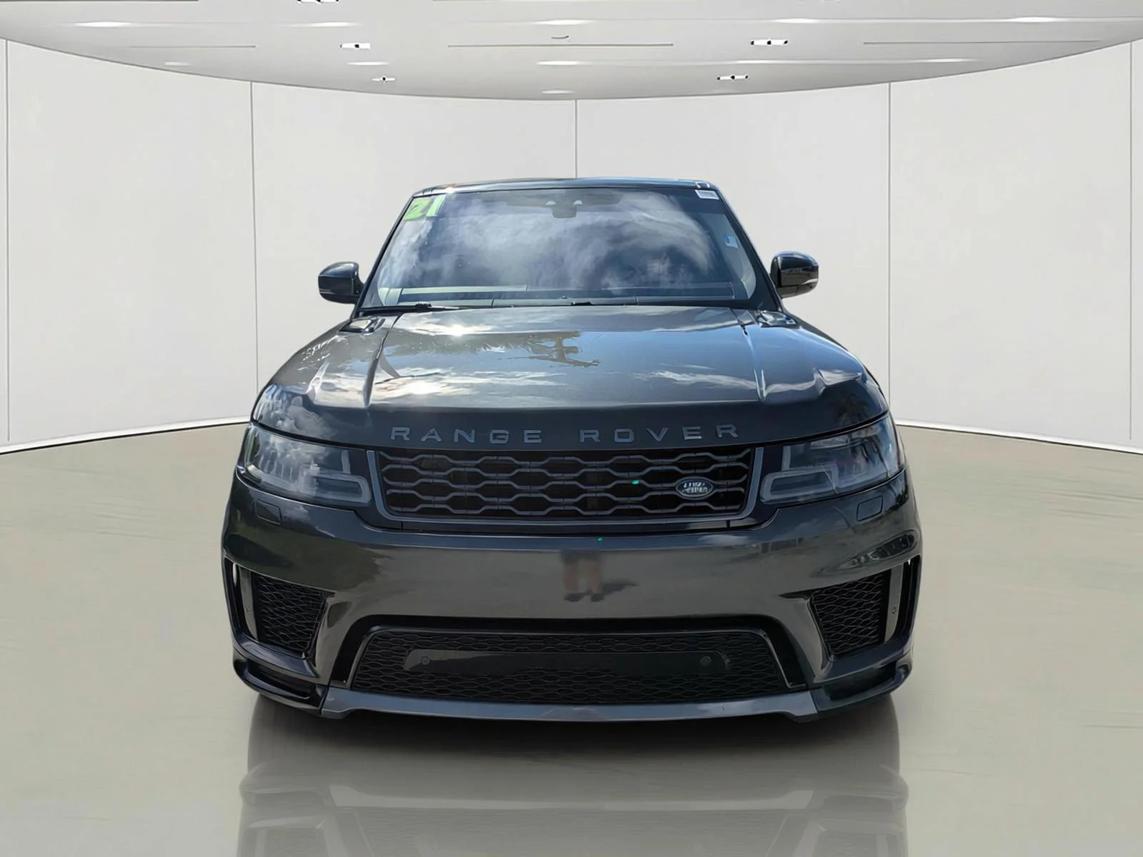 Used 2021 Carpathian Grey Land Rover HSE Silver Edition image 2