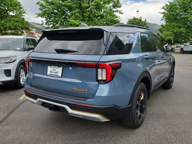 New 2026 Vapor Blue Metallic Ford Tremor® image 3