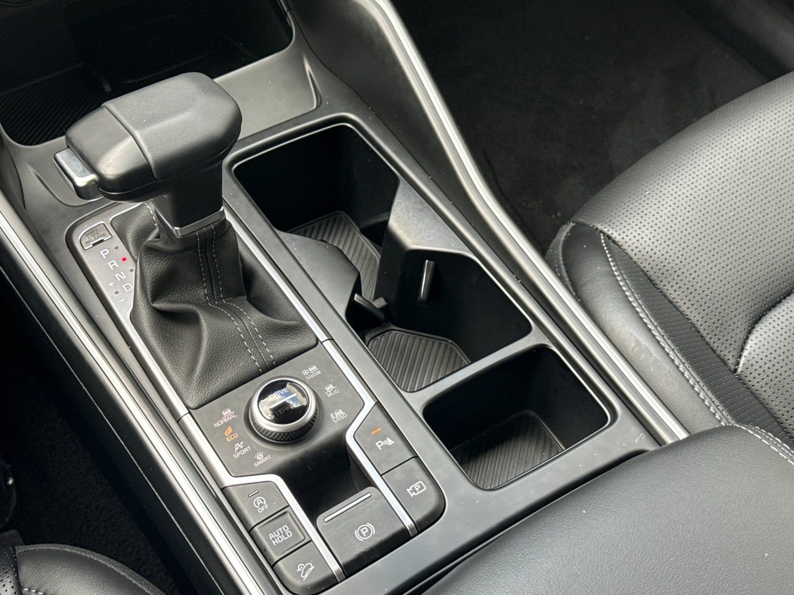 2026 Kia Sorento EX - Photo 25