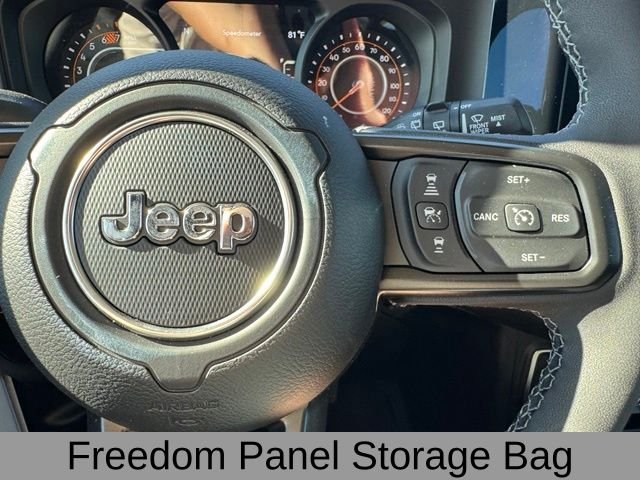 New 2026 Bright White Clear-Coat Exterior Paint Jeep Sport S image 30