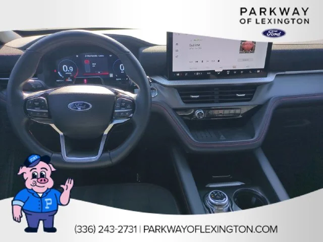 Used 2025 Gray Ford ST-Line image 30