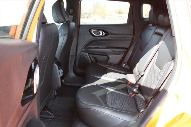 New 2026 Joose Exterior Paint Jeep Latitude image 25