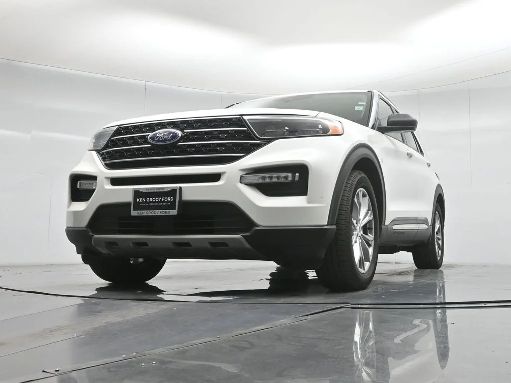 Certified Used 2021 White Ford XLT image 45