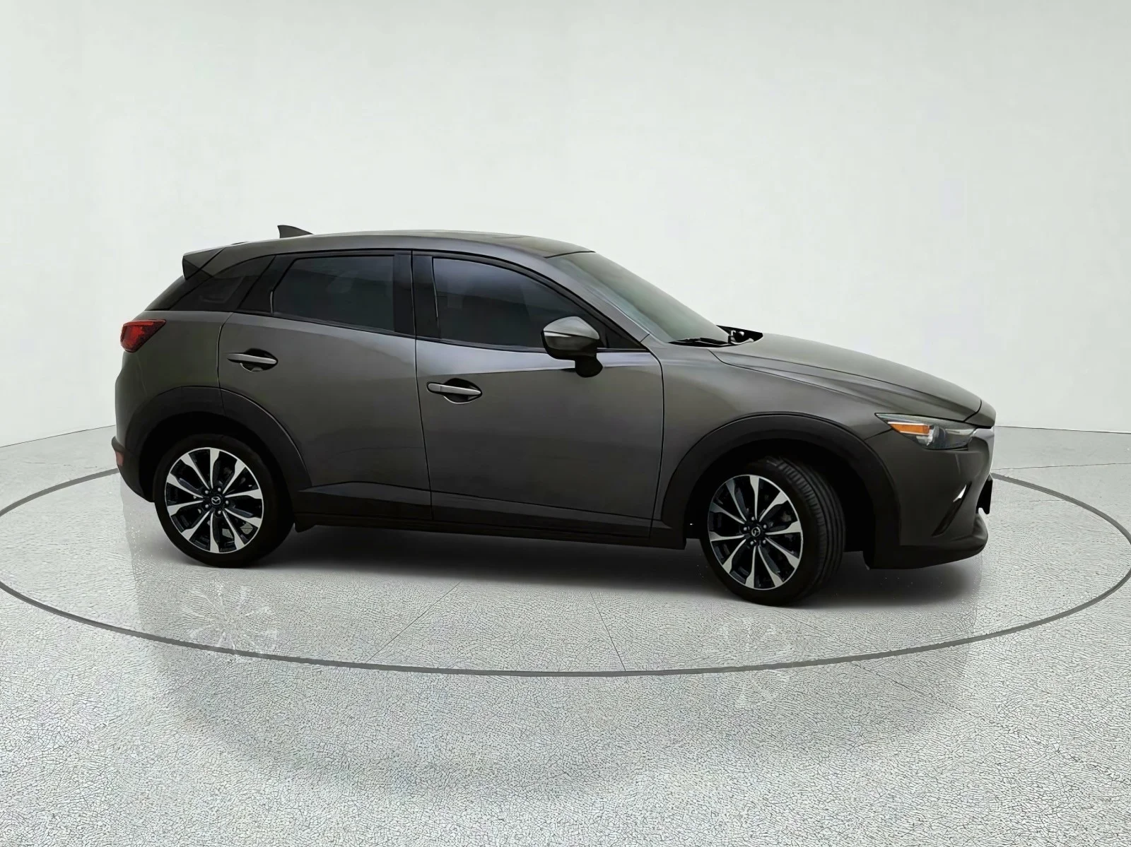 Used 2019 Titanium Flash Mica Mazda Touring image 6