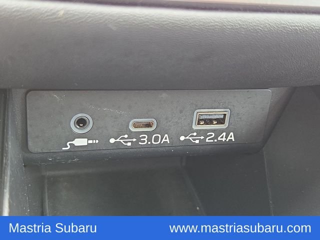Used 2025 Ice Silver Metallic Subaru Premium image 10