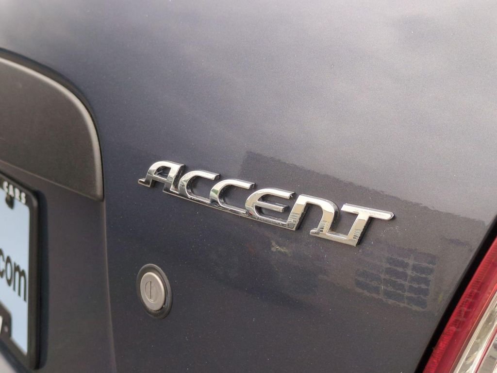 2009 Hyundai Accent GLS - Photo 24