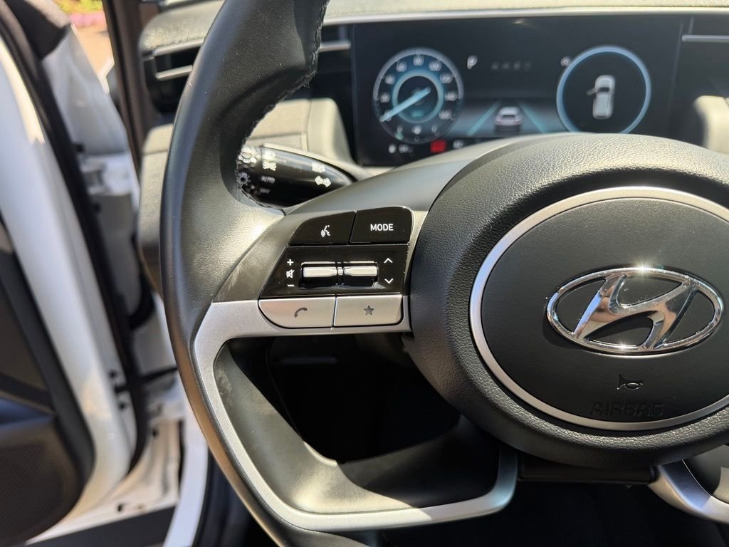 Used 2023 Serenity White Pearl Hyundai SEL image 16