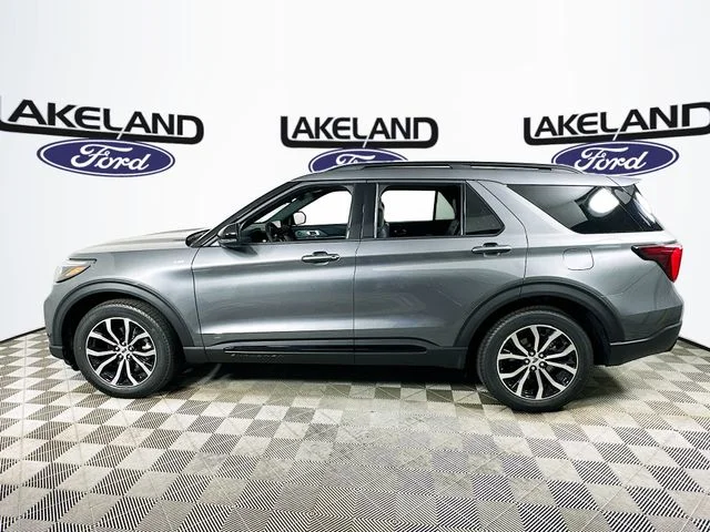 New 2026 Ford Explorer ST-Line