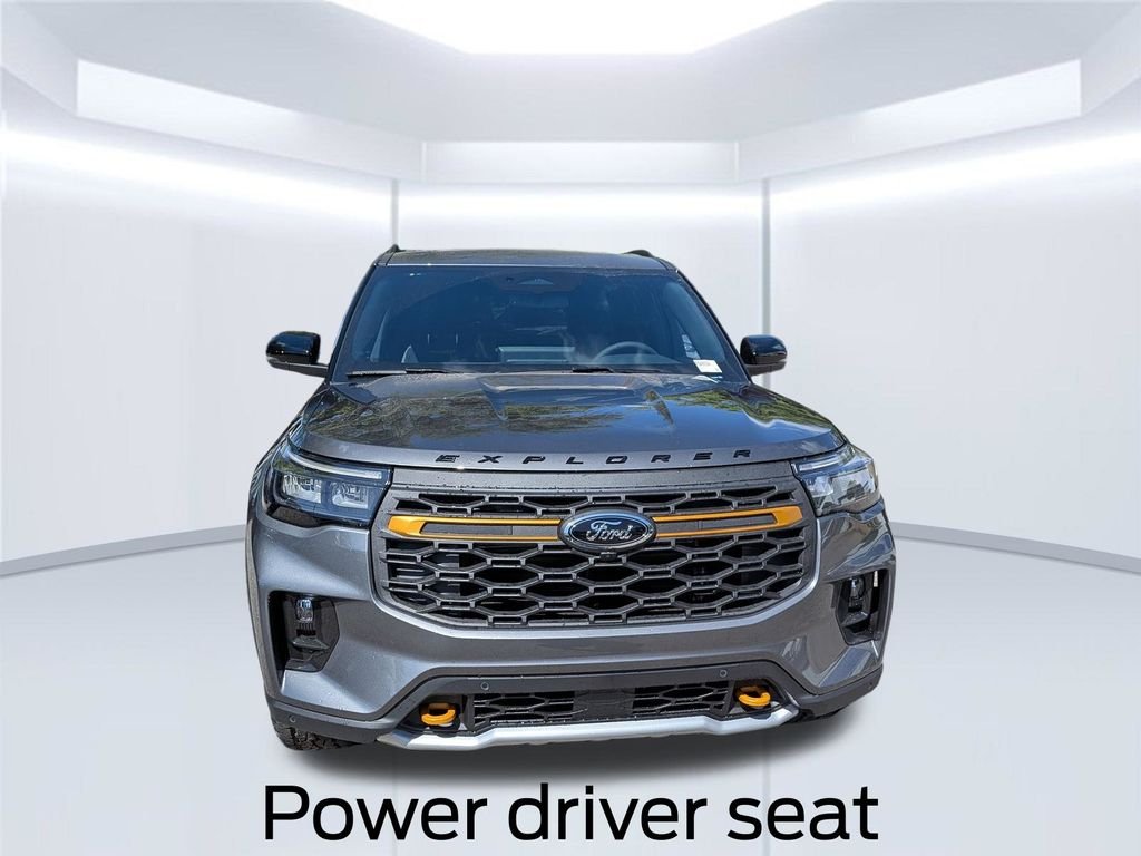 New 2026 Carbonized Gray Metallic Ford Tremor® image 12
