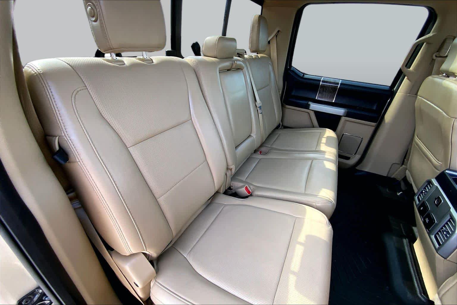 Used 2017 White Gold Ford Lariat image 17