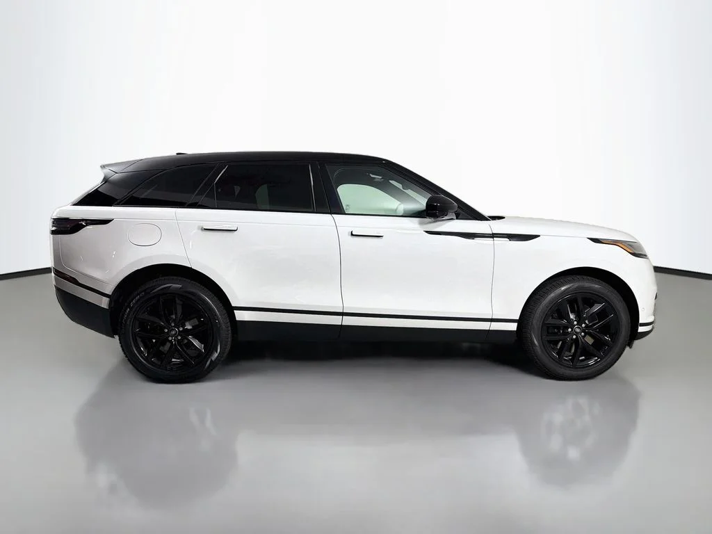 New 2026 Fuji White Land Rover S image 4