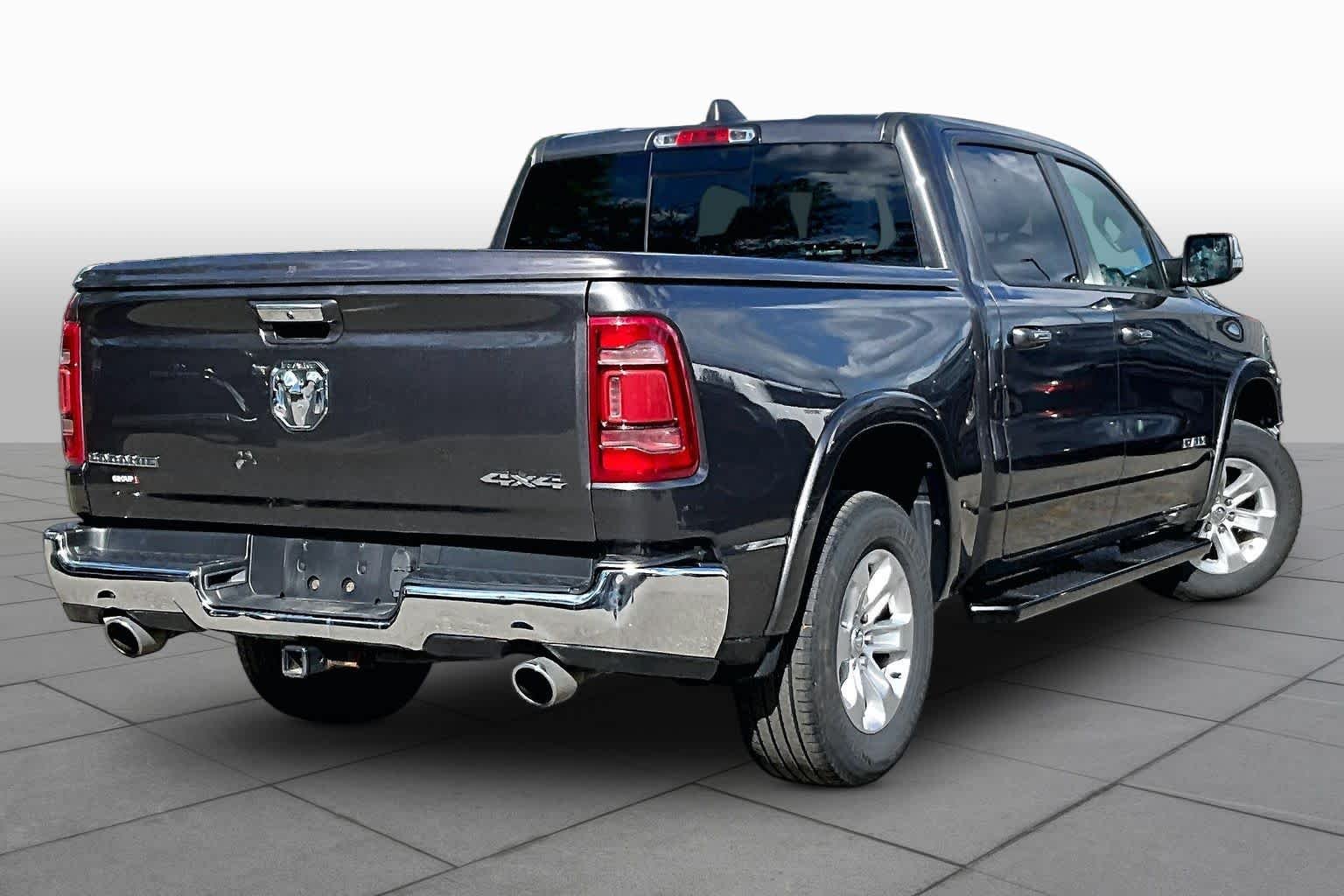 Used 2022 Granite Crystal Metallic Clearcoat Ram Laramie image 13
