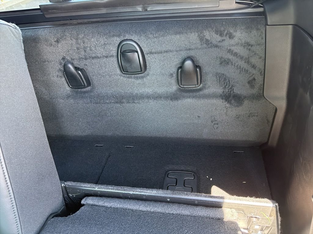 New 2026 Ceramic Gray Clear-Coat Exterior Paint RAM Laramie image 34