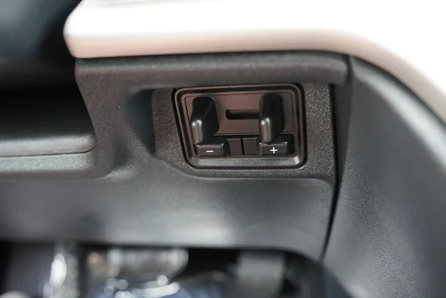 Used 2025 White Ford Active image 36