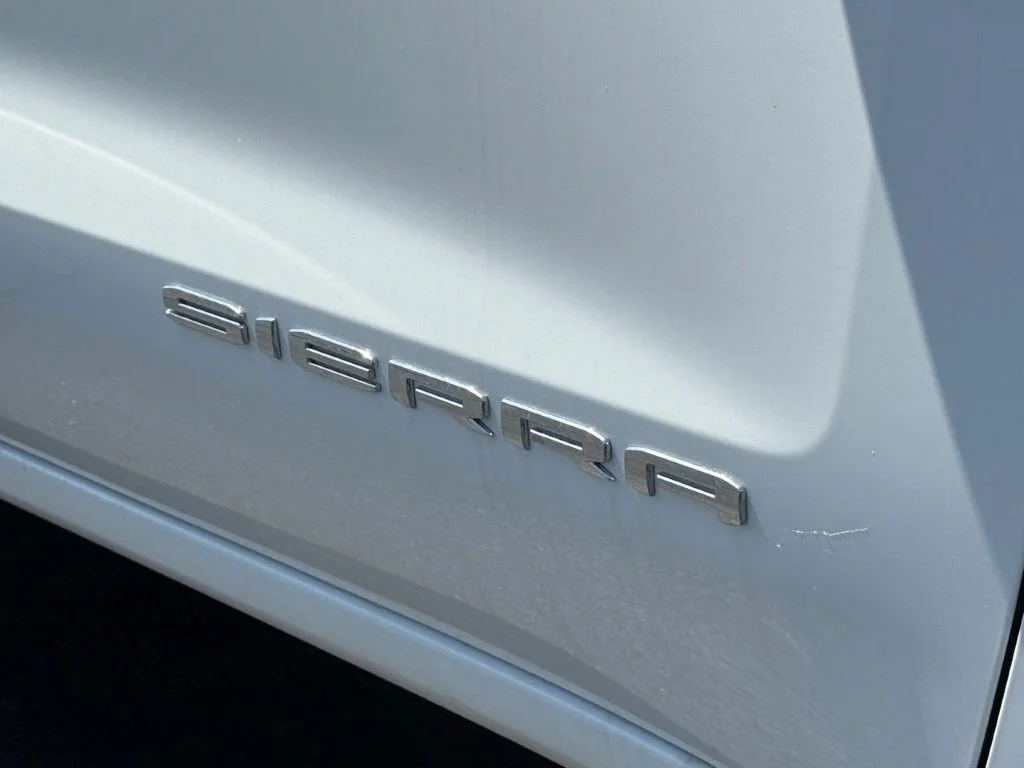 New 2026 Summit White GMC Pro image 10