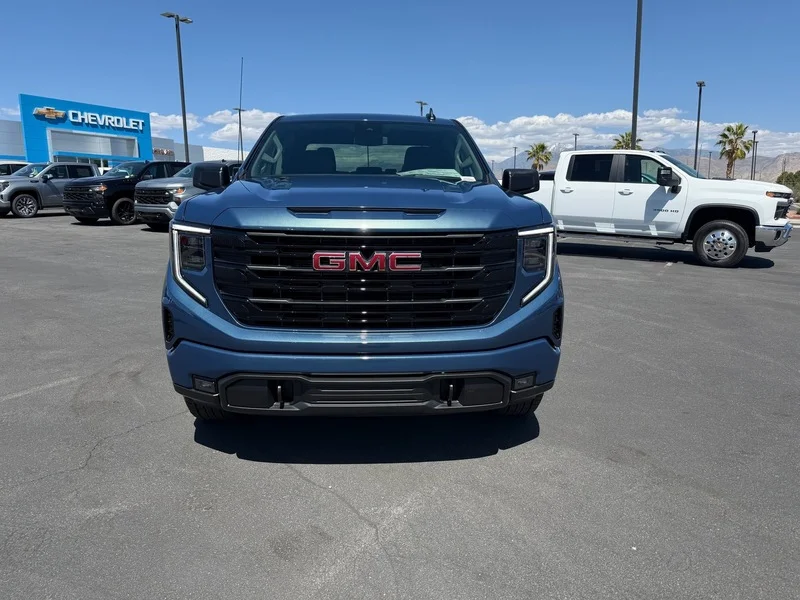 New 2026 Downpour Metallic GMC Elevation image 8