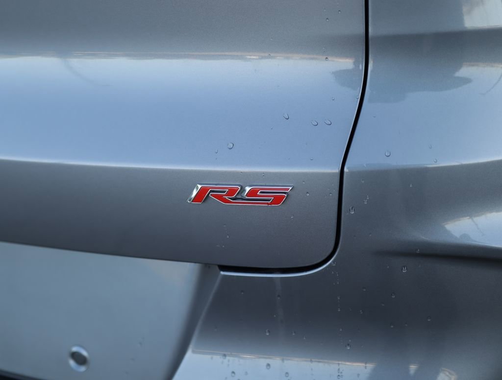 Used 2022 Satin Steel Metallic Chevrolet RS image 32