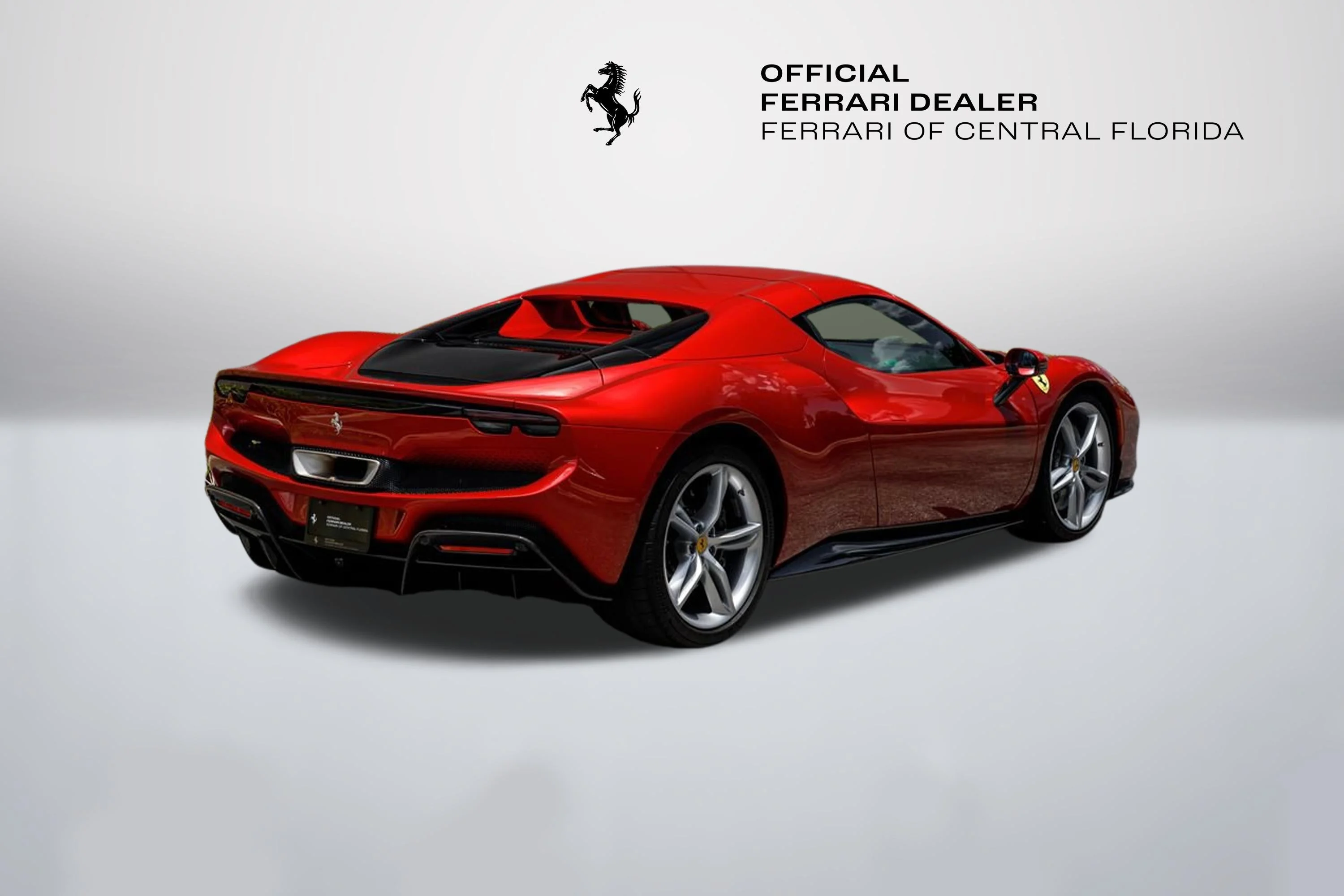 Used 2023 Rosso Imola Ferrari  image 5