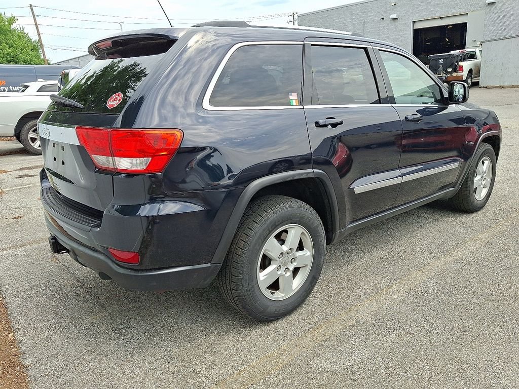 Used 2011 Black Jeep Laredo image 6