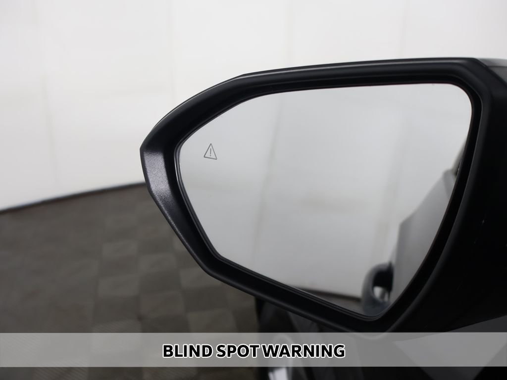 Used 2023 Black Hyundai SEL image 4