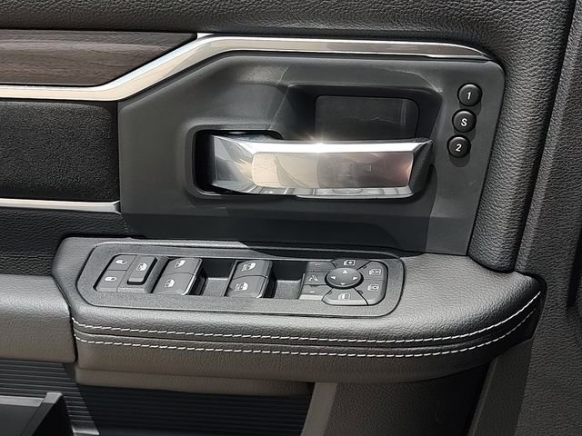 New 2026 Ceramic Gray Clear-Coat Exterior Paint RAM Laramie image 27