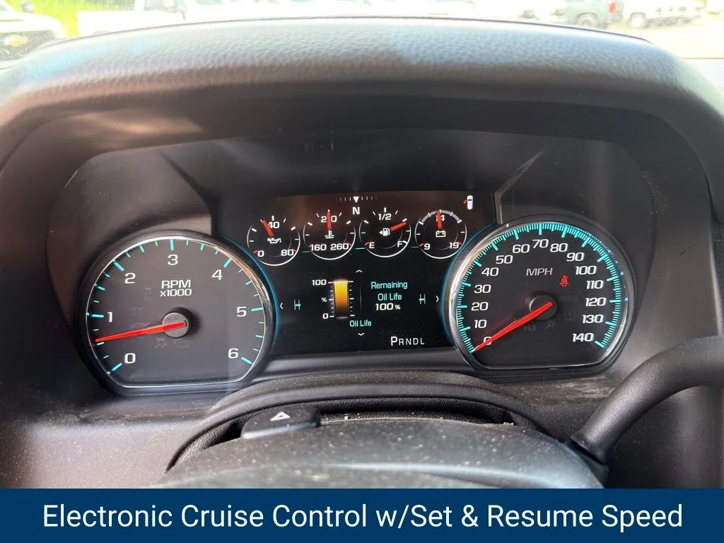 Used 2019 Black Chevrolet Premier image 33