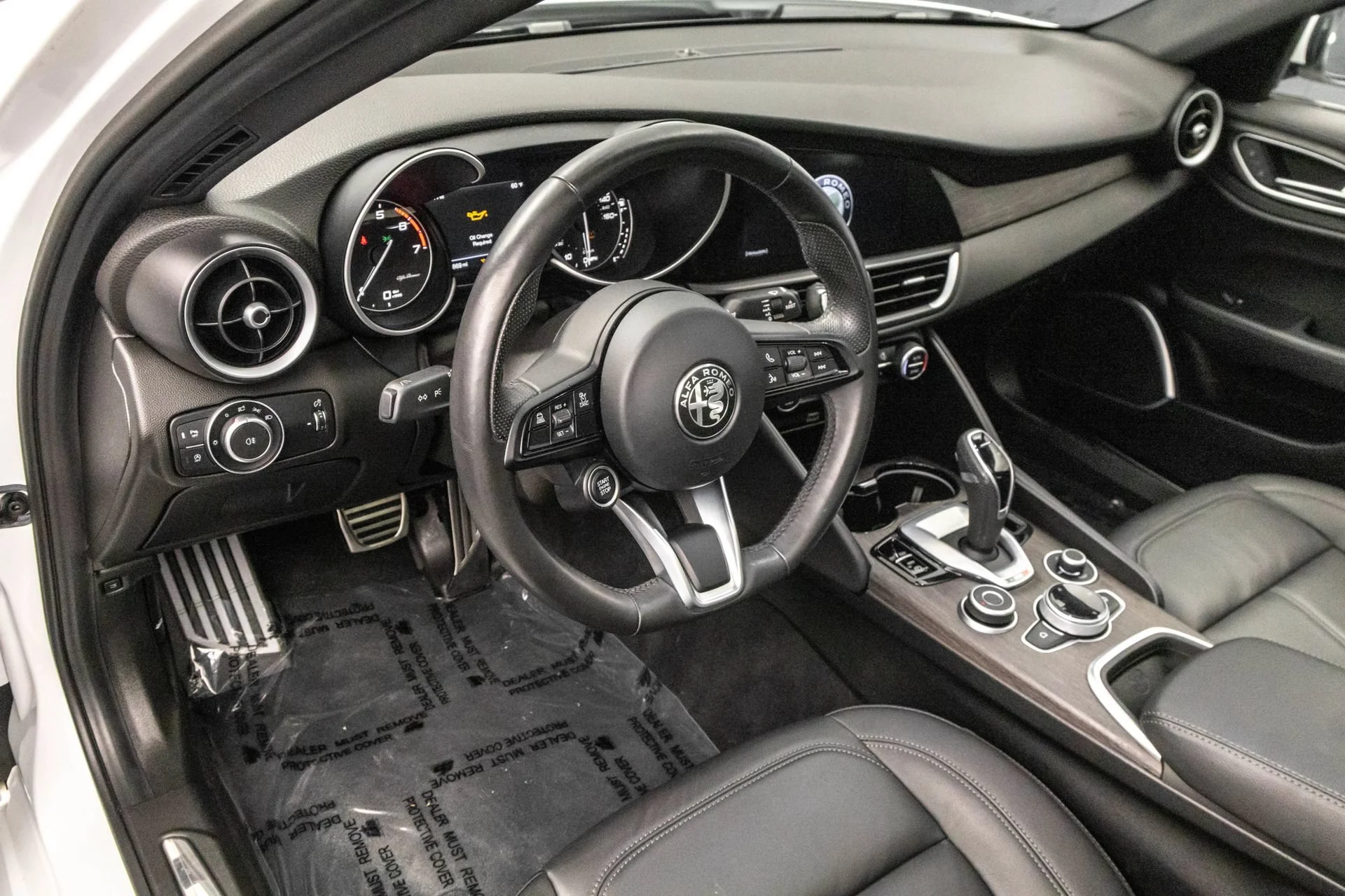 Used 2022 White Alfa Romeo Ti image 4