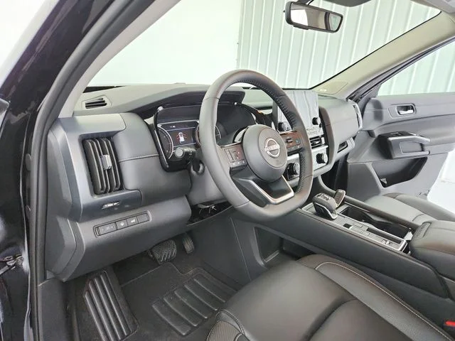 Used 2025 Black Nissan SL image 18