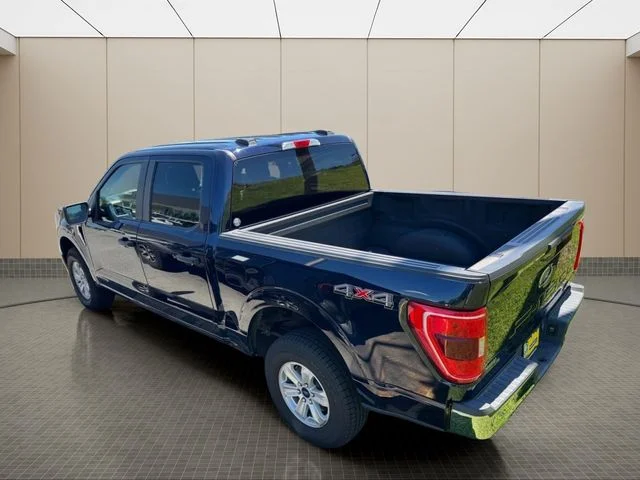 Used 2022 Blue Ford XLT image 20