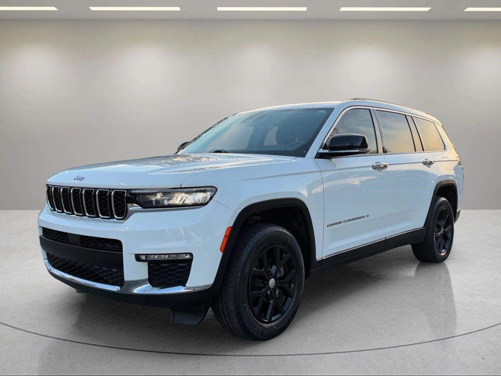 Used 2021 Bright White Clearcoat Jeep Limited image 1