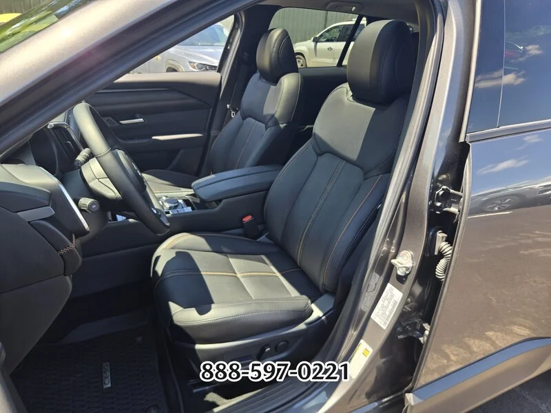Certified Used 2025 Machine Gray MAZDA 2.5 S PREMIUM PLUS PACKAGE image 9