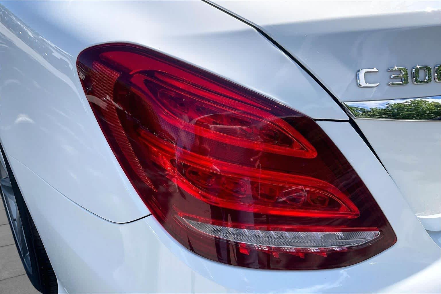 Used 2017 Polar White Mercedes-Benz C 300 image 27