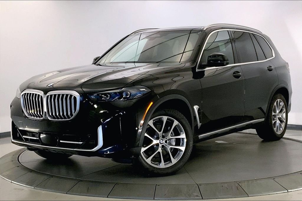 Used 2026 Black Sapphire Metallic BMW  image 11