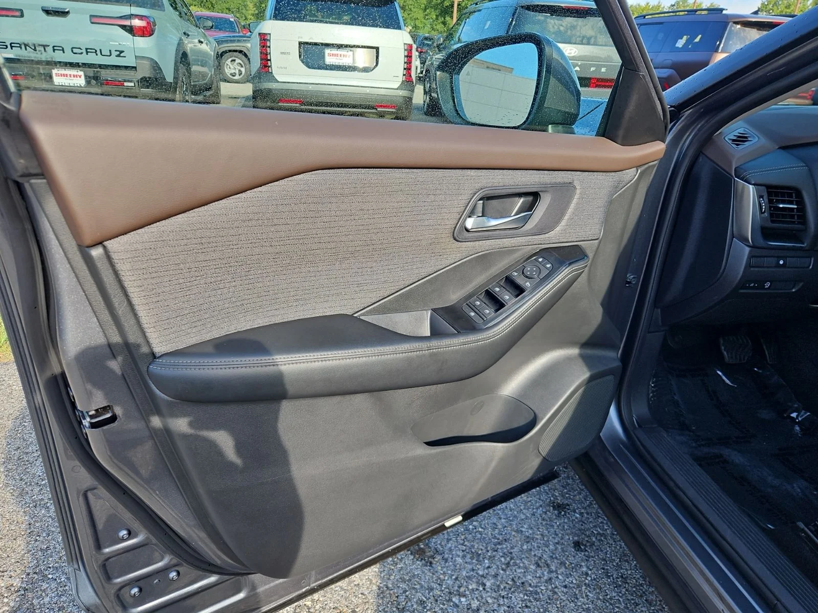 Used 2023 Gray Nissan SV image 35