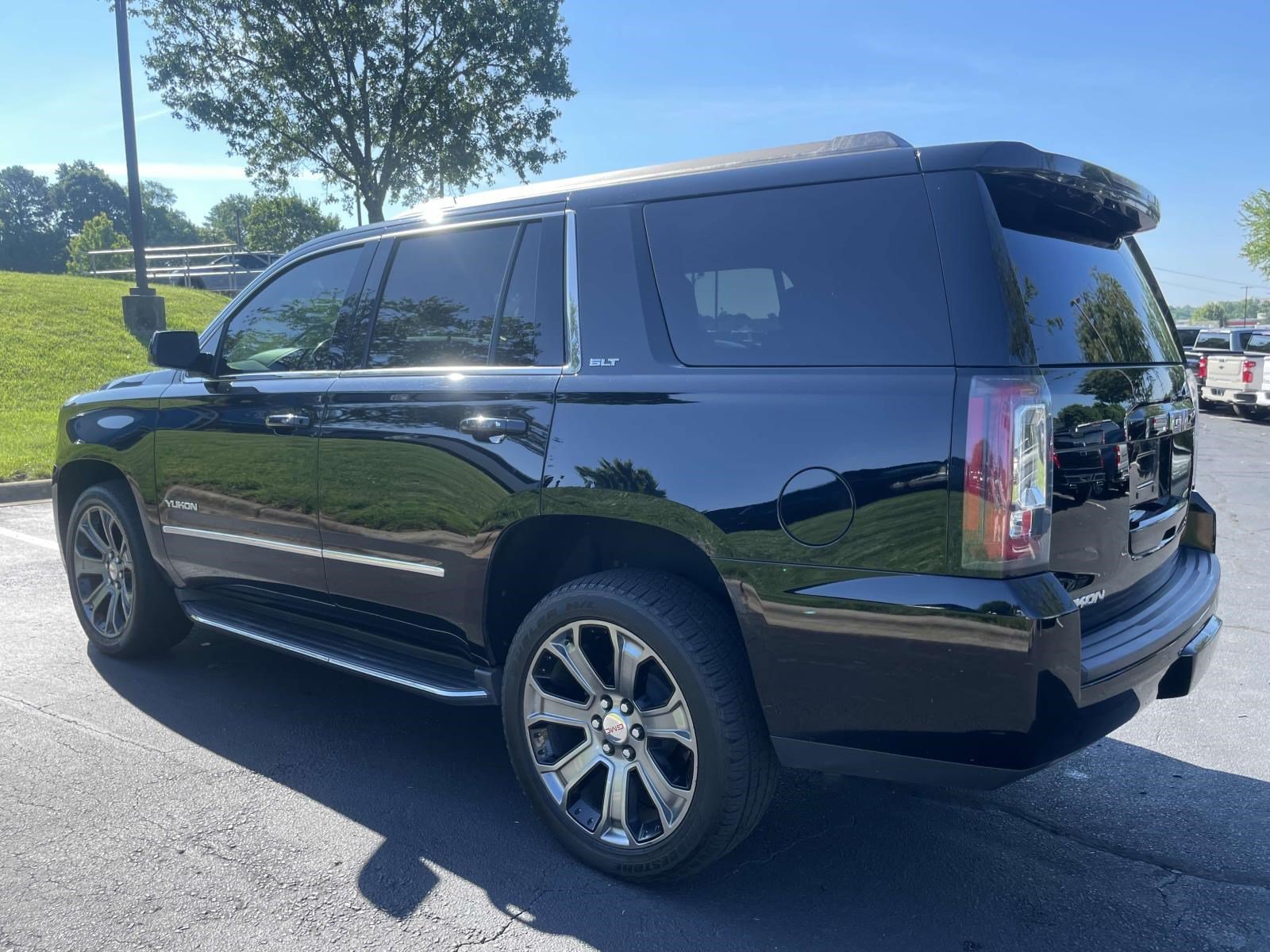 Used 2016 Onyx Black GMC SLT image 6